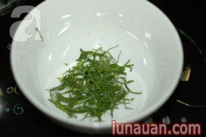 Ảnh minh họa 4 - Thơm ngon tuyệt đỉnh món gà rang lá chanh truyền thống