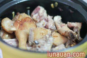 Ảnh minh họa 6 - Trời mưa ăn món thịt vịt kho gừng ngon tuyệt cú mèo!