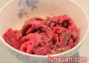 Ảnh minh họa 3 - Tự làm cơm rang dưa bò ngon mà chất!