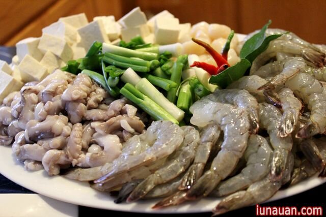 Ảnh minh họa 3 - Món lẩu Thái chua cay hấp dẫn cho ngày se lạnh !