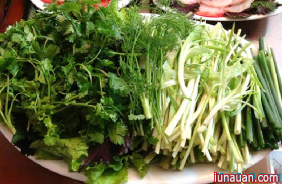 Ảnh minh họa 4 - Hướng dẫn cách nấu lẩu cá ngon cho ngày cuối tuần ấm áp!